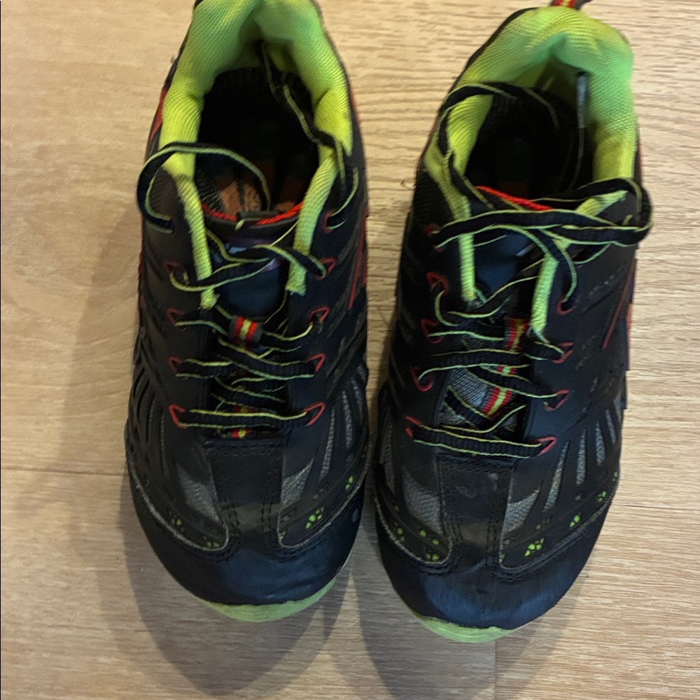 Nerf Boys Athletic Sneakers - Navy and Neon Yellow size 13 children’s